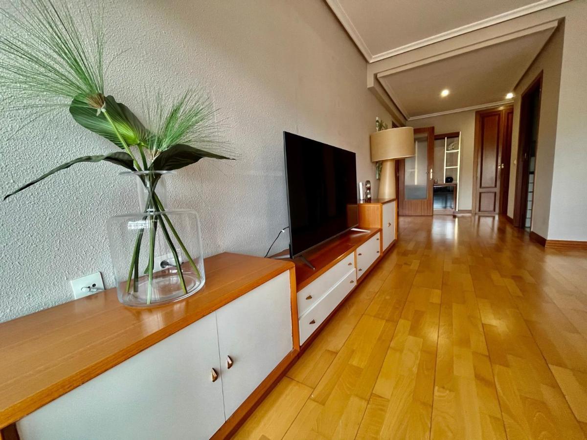 Atuaire Home Agradable Apartamento En El Centro De Burgos Parking Incluido Buitenkant foto