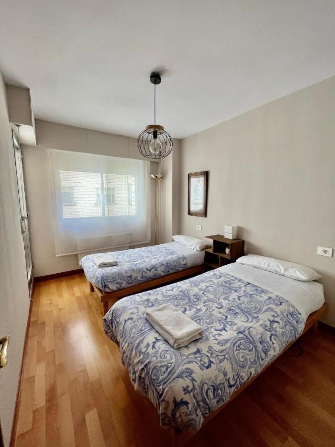 Atuaire Home Agradable Apartamento En El Centro De Burgos Parking Incluido Buitenkant foto